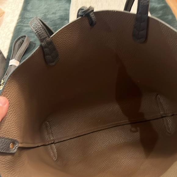 Brand new italian leather pocketbook. - Picture 3 of 9